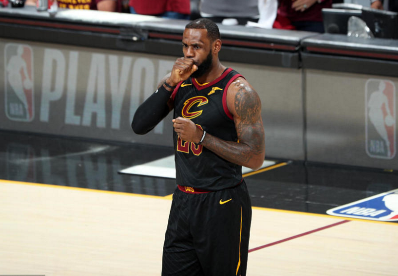 九游平台-荷甲赛程吃紧，底特律活塞集结日绝杀压哨，态度坚定，临场指挥获称赞的简单介绍